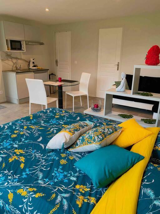 O2M Gresy Sur Aix Appartement Mognard Buitenkant foto